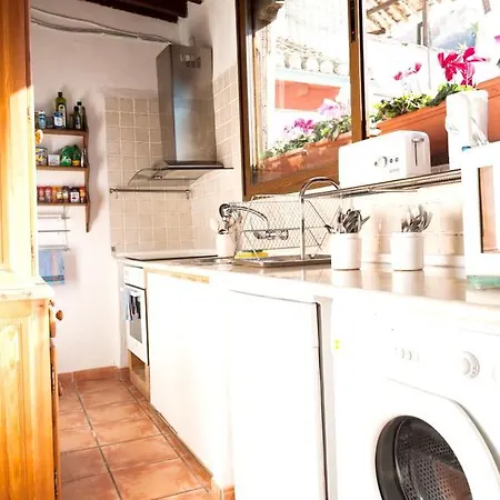 Comfortable In With Air Conditioning * Granada
