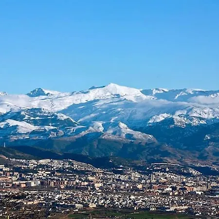 Comfortable In With Air Conditioning * Granada