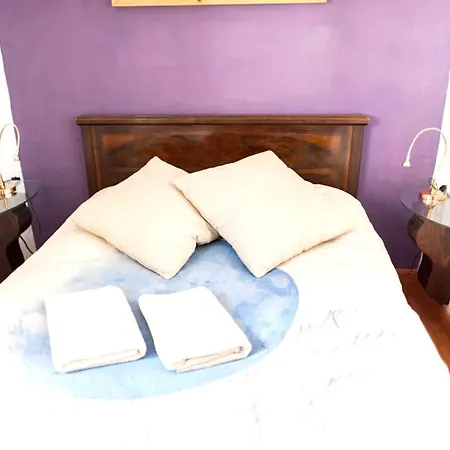 Comfortable In With Air Conditioning Apartment *